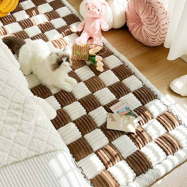 Creamy Checkered Square Pet Mat | Comfy Bed & Couch Cover For Your Furry Friend