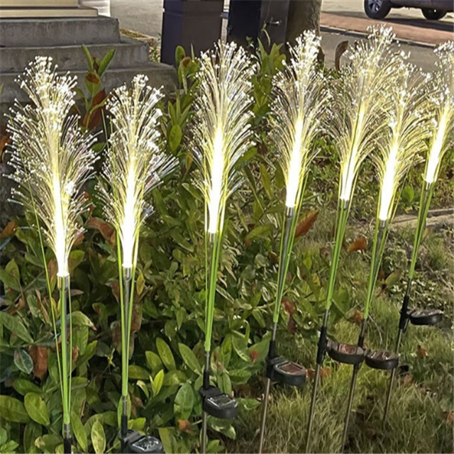 Solar Reed Garden Light